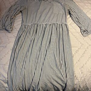 Chic Striped Long Sleeve Dress